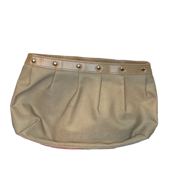 YSL perfume pouch🦚🦚 - Picture 9 of 9